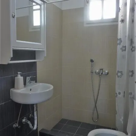 Onar Milos Junior * Αδάμας